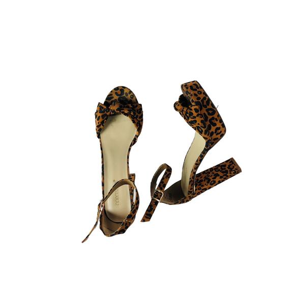 ShoeDazzle Deanelle Heeled Sandal Animal Print Heels Platform Peep Toe 8.5 - Picture 4 of 8